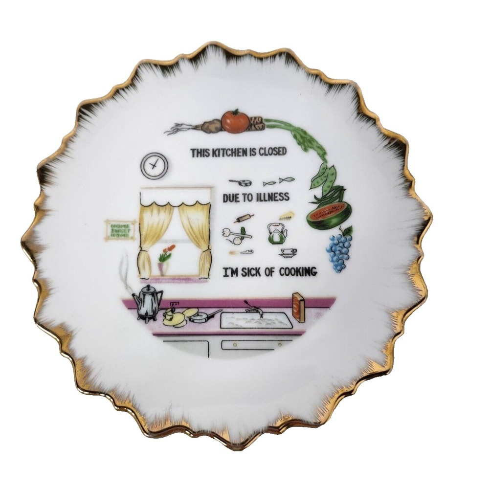 VTG Finest Nevco Porcelain Decorative Plate Wall Hanging Gold Trim Kitchen Scene